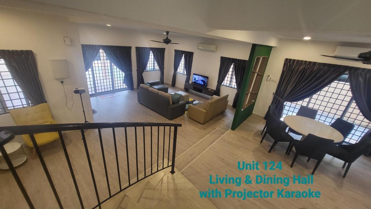 Ipoh Family Villa-Spacious Stay For 21 Or 42Pax Exterior photo